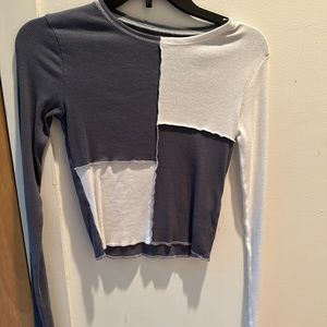 Color Block Long Sleeve Tee